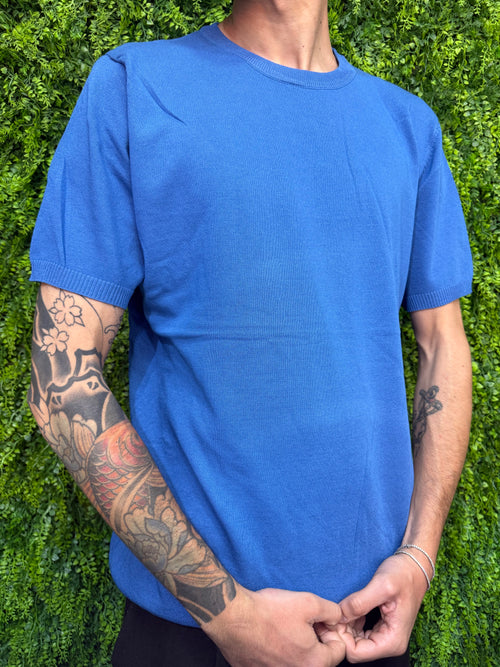 Maglia in filo blu denim
